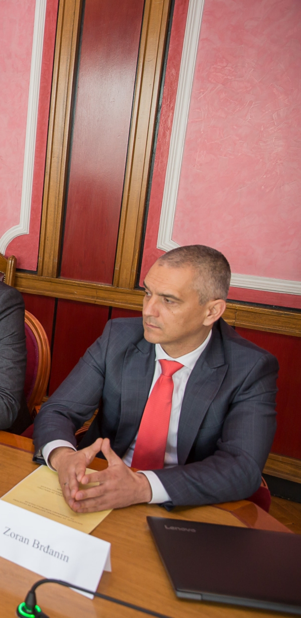 ZORAN BRĐANIN  ZADUŽEN ZA KOMUNIKACIJU I SARADNJU POLICIJE I SAVJETA